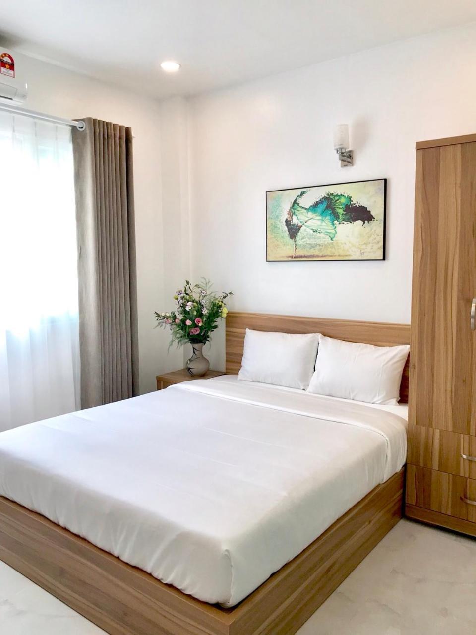 Louis Hotel - Bui Vien Walking Street Хошимин Экстерьер фото