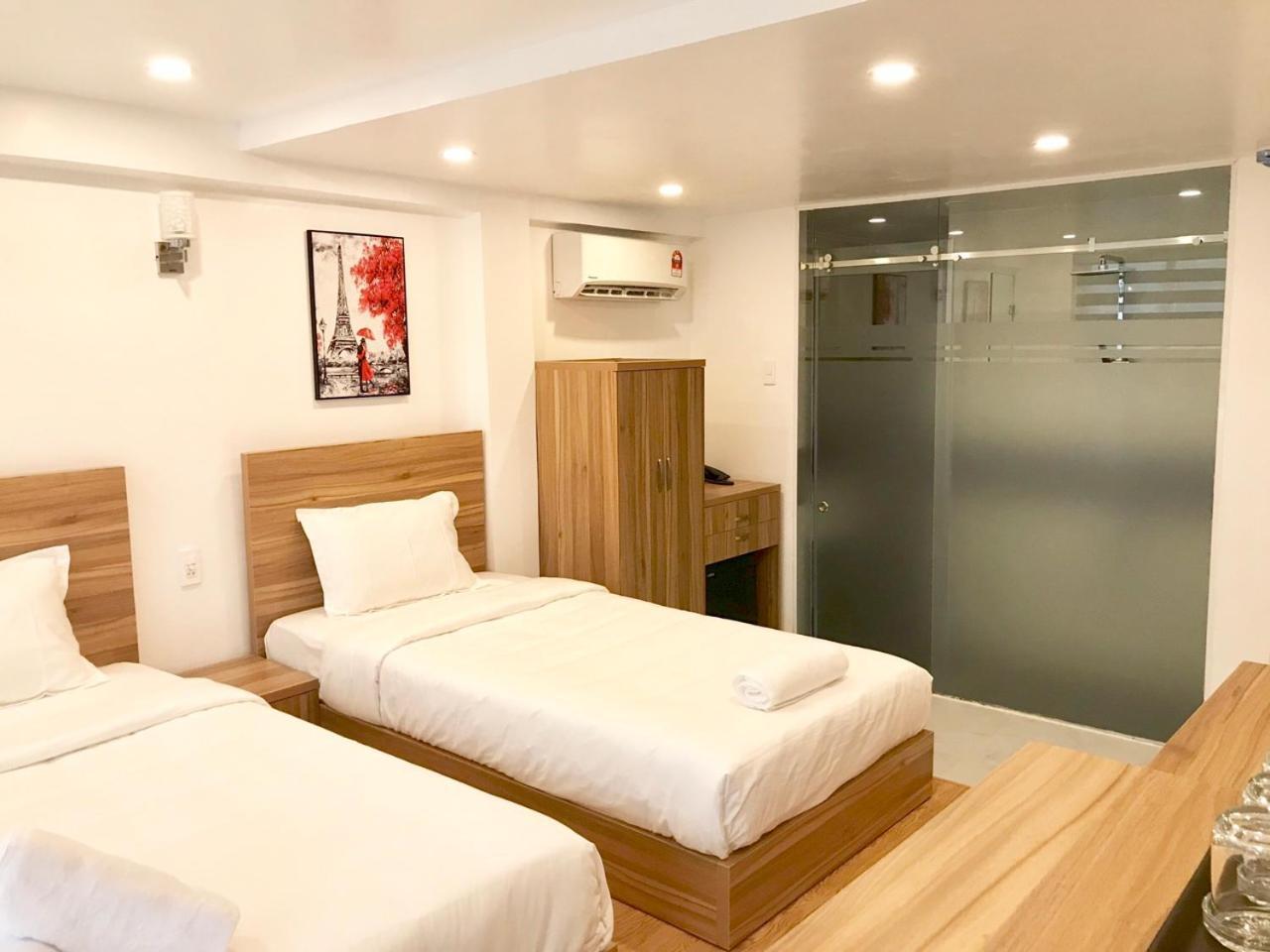 Louis Hotel - Bui Vien Walking Street Хошимин Экстерьер фото